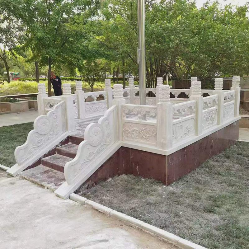 花岗岩石栏板简易河道石雕护栏芝麻灰石材栏板花岗岩石便宜厂栏杆