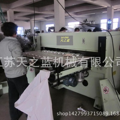 供应pp下料板刀模板尼龙冲板冲床机裁断板啤板斩板裁床垫板