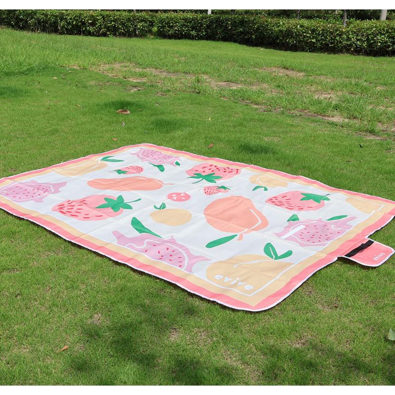 出游防潮野餐垫户外防水格子野炊防潮垫ins风加厚便携折叠露营