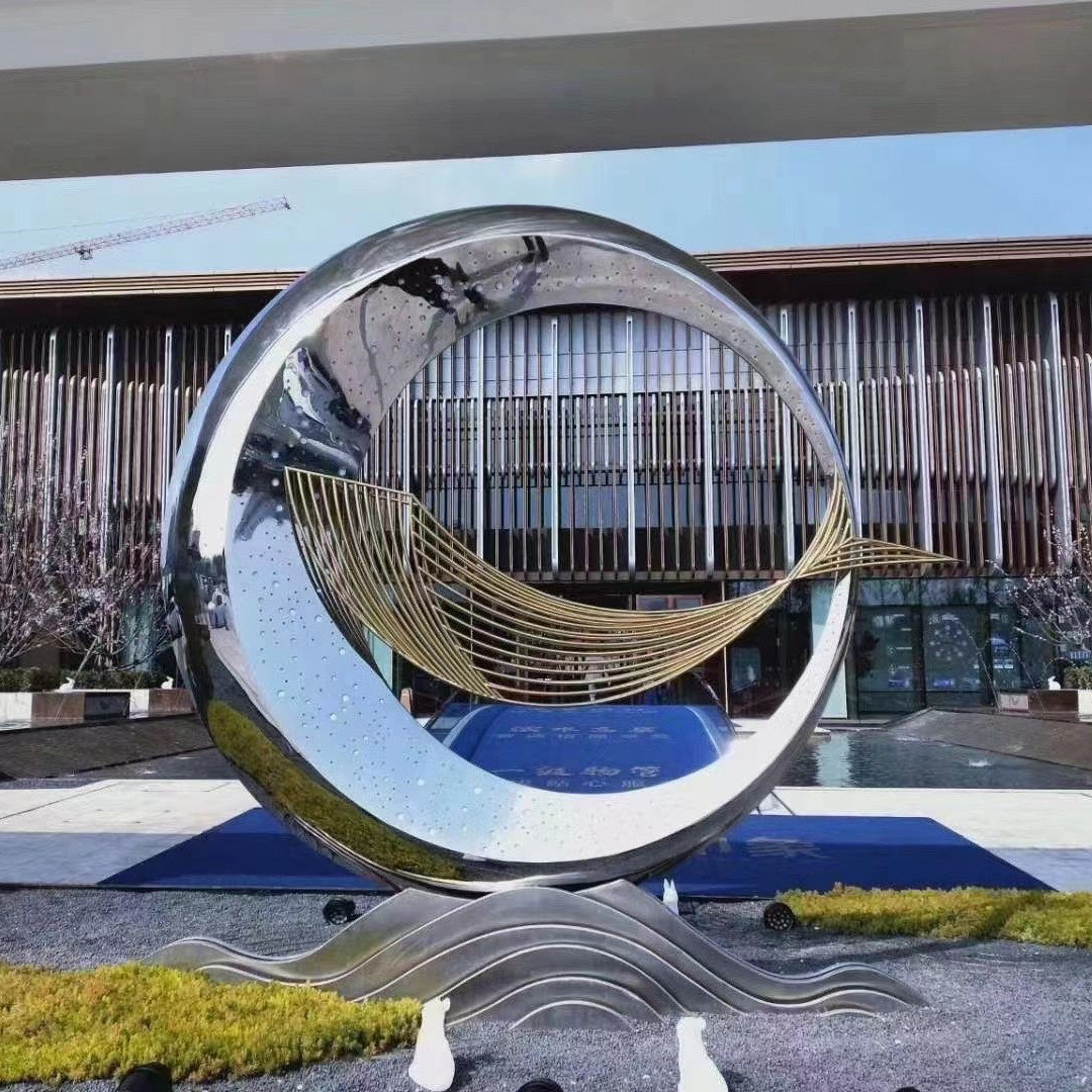 雕塑翅膀不锈钢雕塑莫比乌斯环水景喷泉镜面拉丝镂空月亮发光圆环