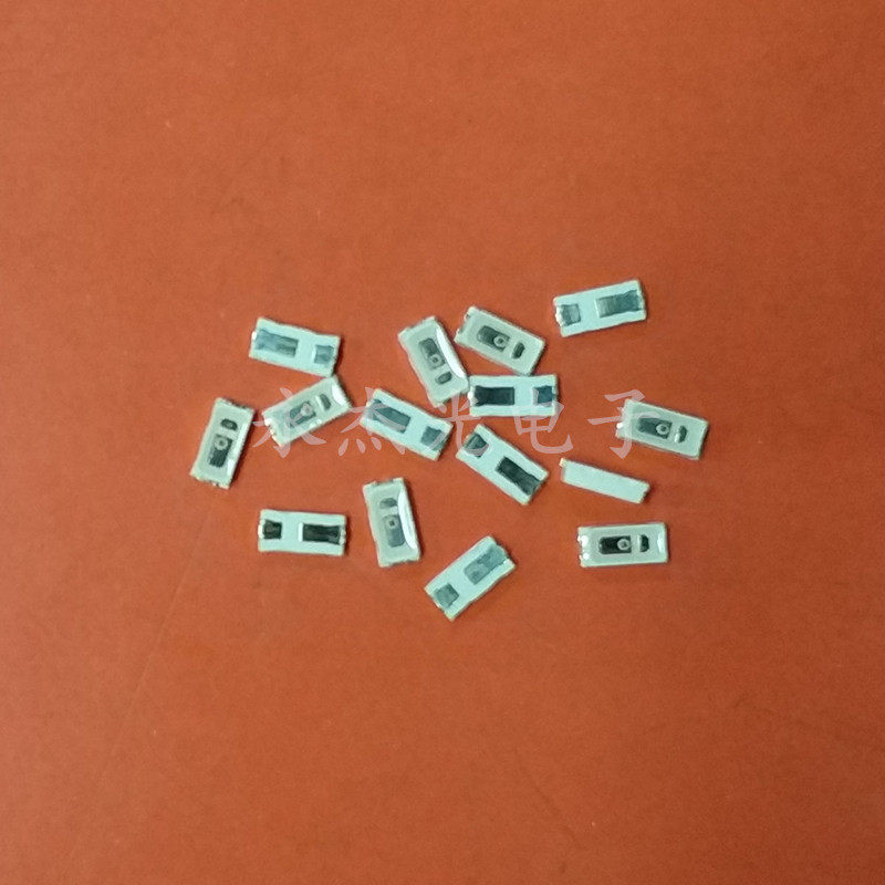 现货供应贴片高亮发光二极管3014红光led3014灯珠红色3014红灯