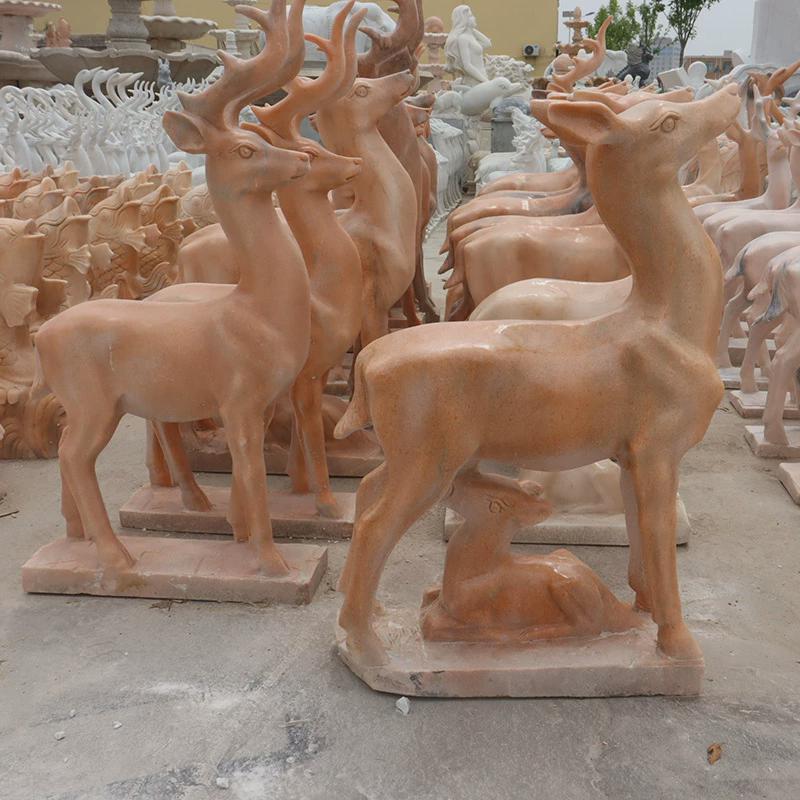 石雕小鹿晚霞红石头麋鹿园林装饰梅花石刻母子鹿户外公园草坪摆件