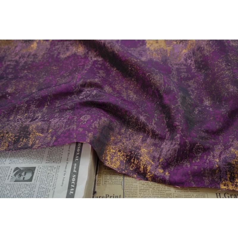 鎏金油墨感经典布色织面料女装秋冬鞋服复古上衣重工花束包装深蓝