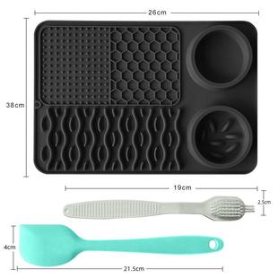 宠物多功能硅胶餐盘猫狗食具用品防滑防漏狗碗狗盆慢食碗缓食舔垫