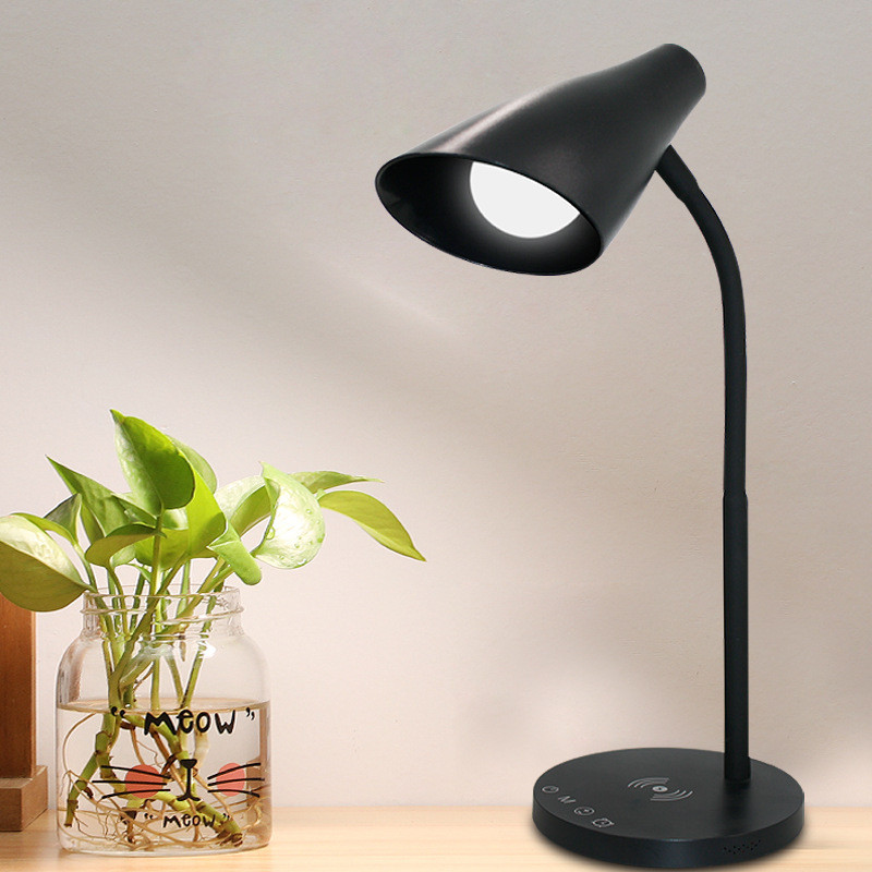 大学生护眼台灯学习专用ffx写作业家用书桌台风充电宿舍床头灯批