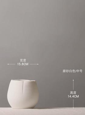 现代简约白色花器客厅茶几创意插花陶瓷花瓶磨砂装饰品摆件北欧