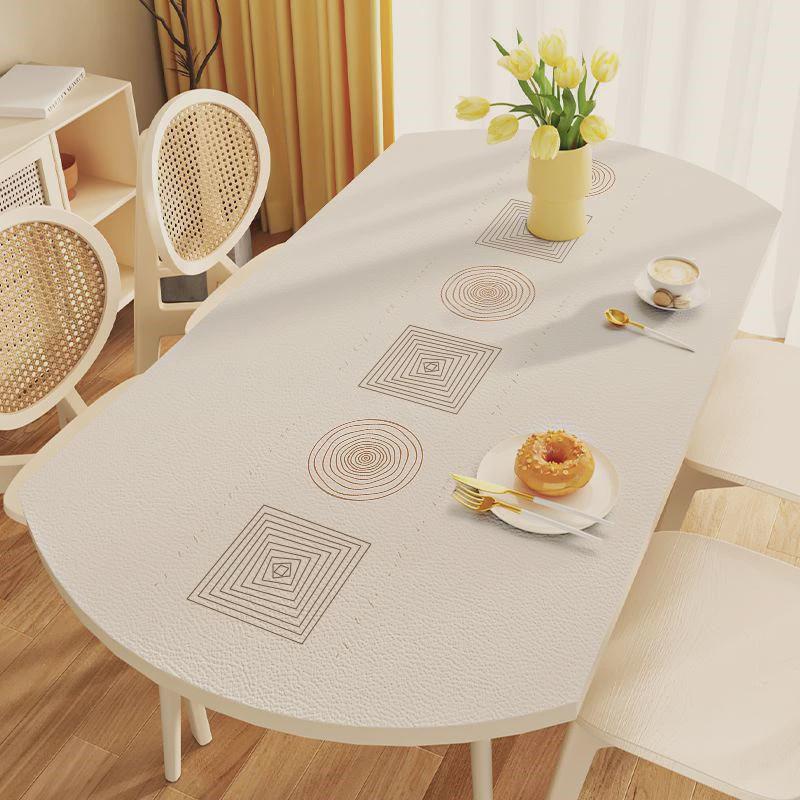 椭圆形桌垫防水防油轻奢免洗皮革餐桌布防烫高级感圆弧形茶几台布