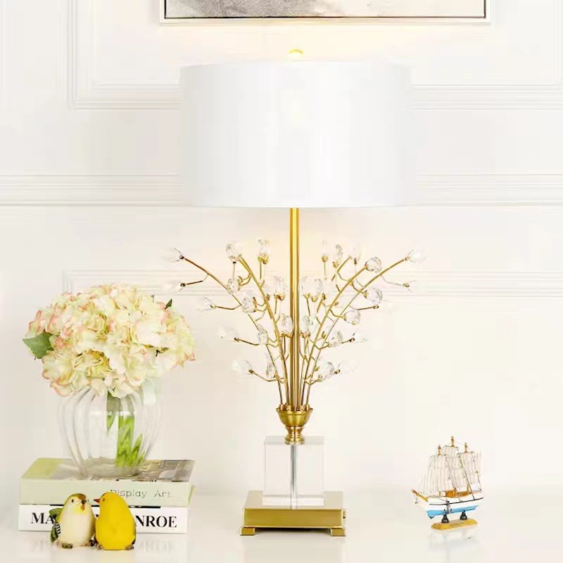 热销客厅台灯法式创意简约现代轻奢温馨树花设计师卧室床头灯水晶