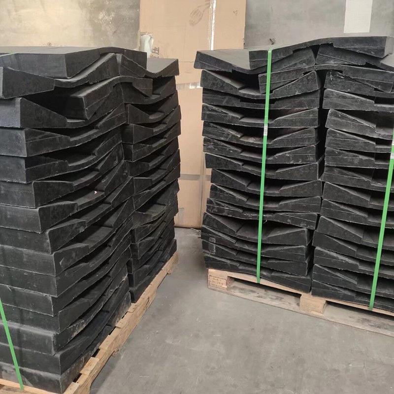 型橡胶垫鞍座金属卷板状橡胶鞍座钢卷v批发橡胶垫板耐用