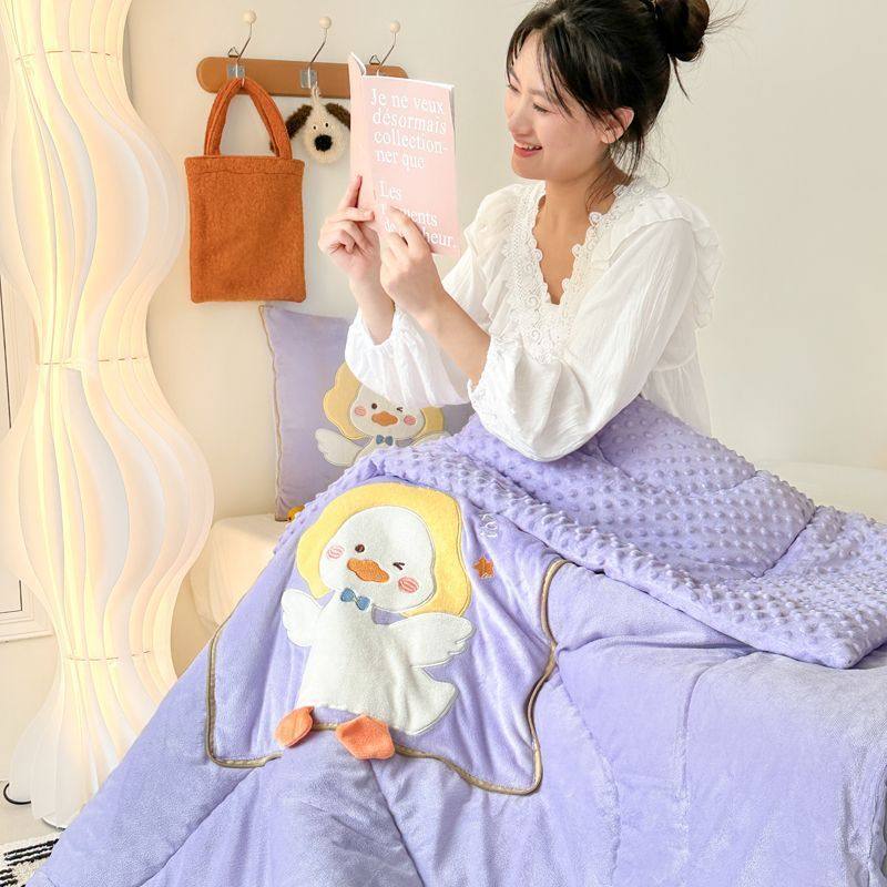 豆豆绒立体贴布绣抱枕被子两用办公室盖毯靠枕午睡折叠被子,居家布艺,抱枕被,淘宝优惠券,粉丝福利购,淘宝优惠卷