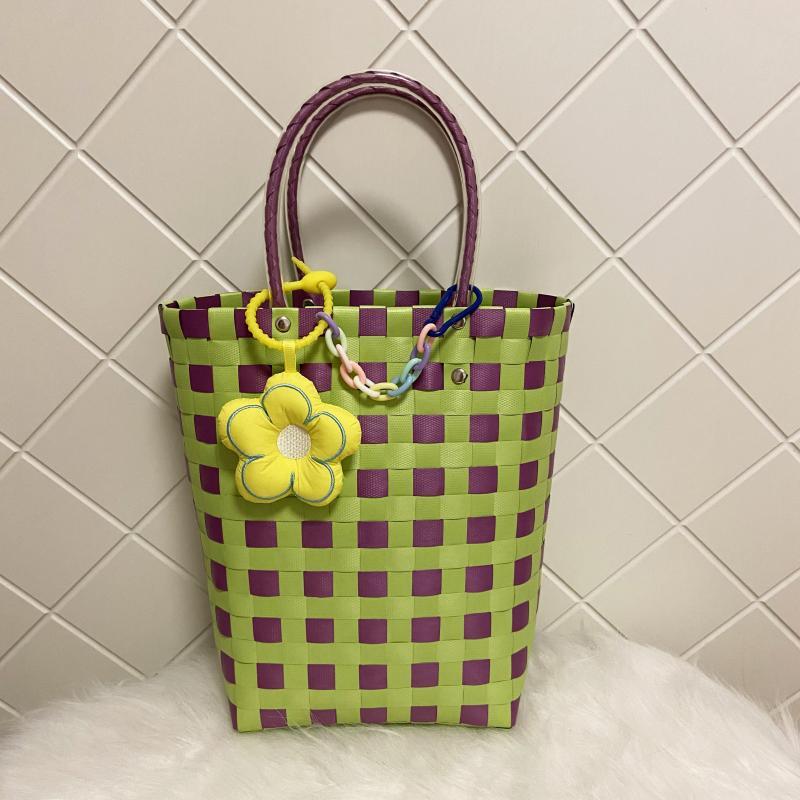 70yf新款手工编织菜篮子包手提礼品收纳袋可爱彩色格子清新塑料编