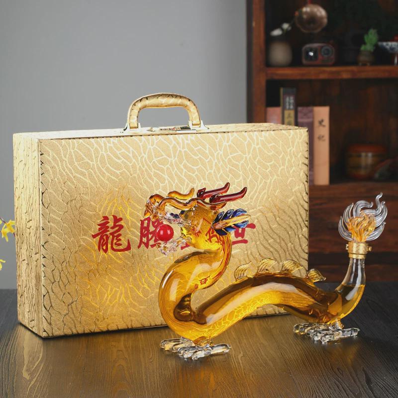 生肖彩龙动物酒瓶龙形创意工艺泡酒瓶高硼硅耐热玻璃龙型酒瓶