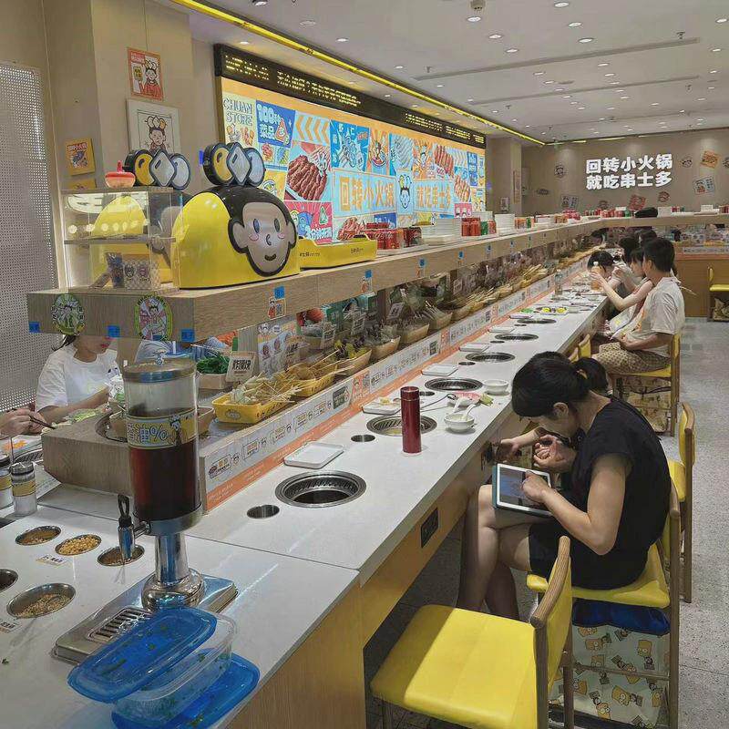 旋转小火锅设备自动传送带餐饮台面柜体全套机器设备回转火锅设备