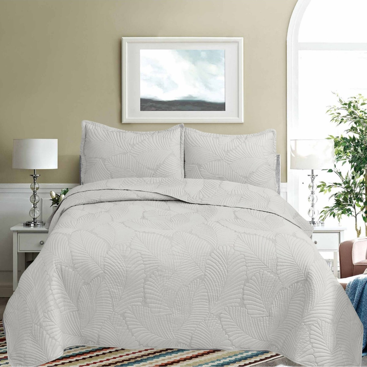 精选轻奢欧美绣花芭蕉叶三件套绗缝床盖床笠纯色高端大气