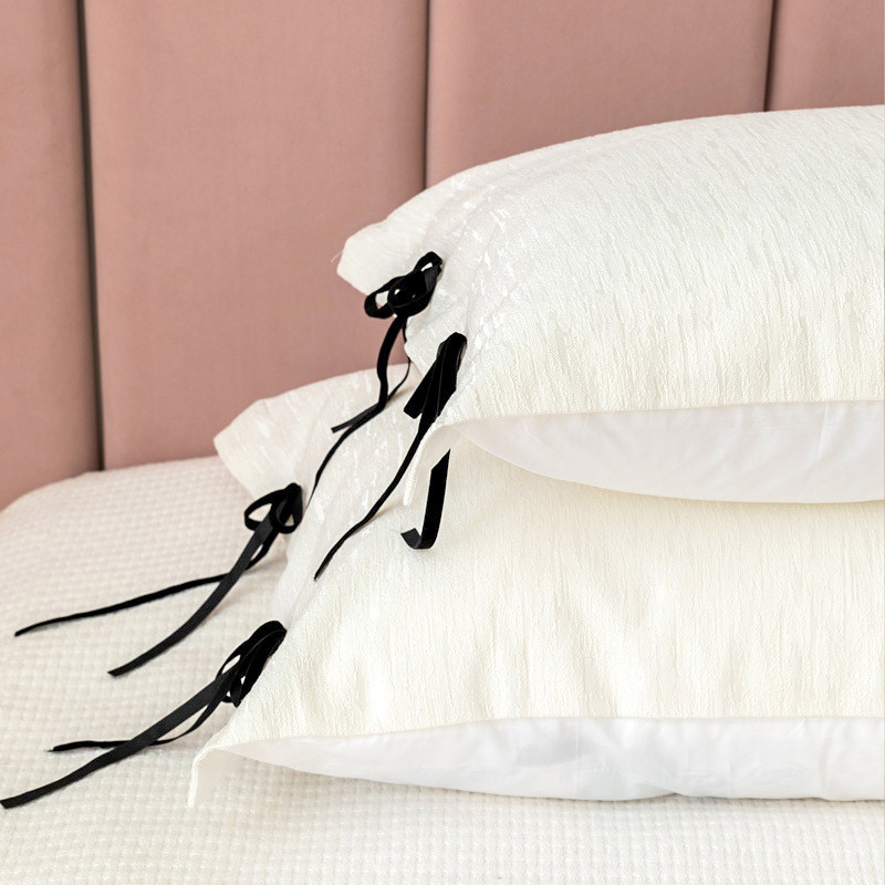 天空之城粉色系抱枕床旗设计师软装样板房床品现代酒店床尾巾靠枕