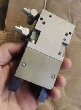 德国SCHUNK雄克气爪。307136，成色好，售价690元