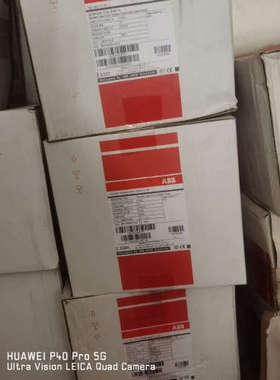 ABB塑壳断路器T5D400F F 3P 1SDA05459