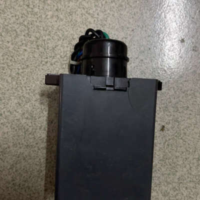 东方马达速度显示sdm496，成色一般，优惠出售