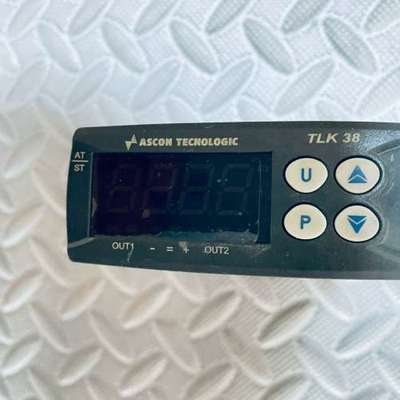 铁诺骑 TECNOLOGIC温控器TLK38 LCRR
