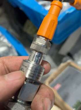 易福门IFM  TM9950温度传感器，具体细节见图。