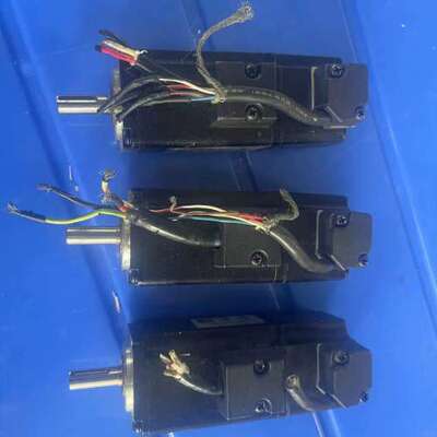 台达100W电机ECMA-CMA-C20401GS三个单价8