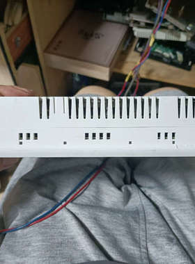 富士触摸屏V9080iSD，实物拍摄，成色漂亮，包邮包好……