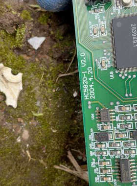 a42mx09、admc401bst！带板子100一张