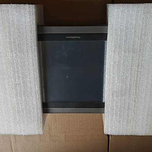 库存台湾屏通GX608-TST4B-F5R4触摸屏未使用