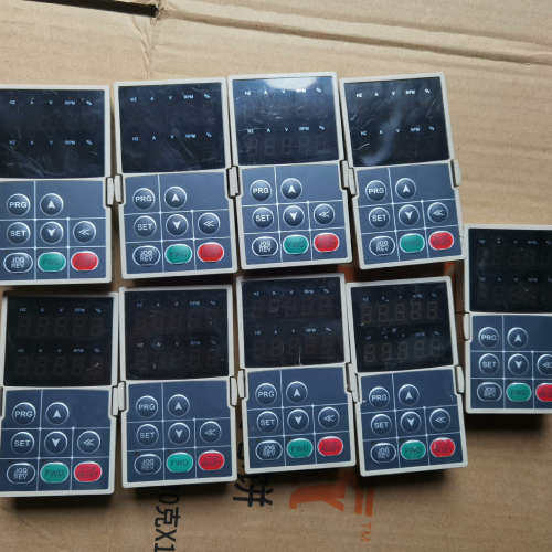 伟创变频器AC70AC80面板KB21A详见下图