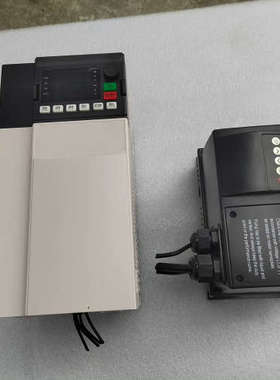 拆机lNVERTER矢量重载变频器，型号：CM8000-7.