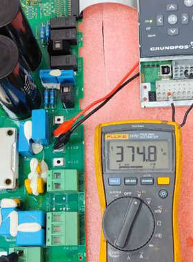 4644X111   丹佛斯大电容