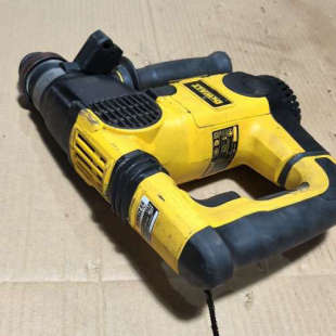 成色 进口机器 得伟D25323三功能电锤 220伏800瓦