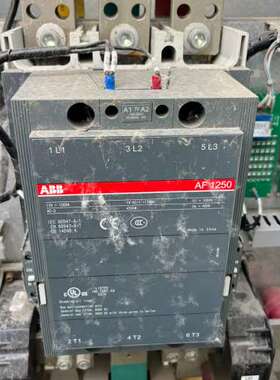 ABB交流接触器AF1250，拆机件，成色如图，有使用痕迹。
