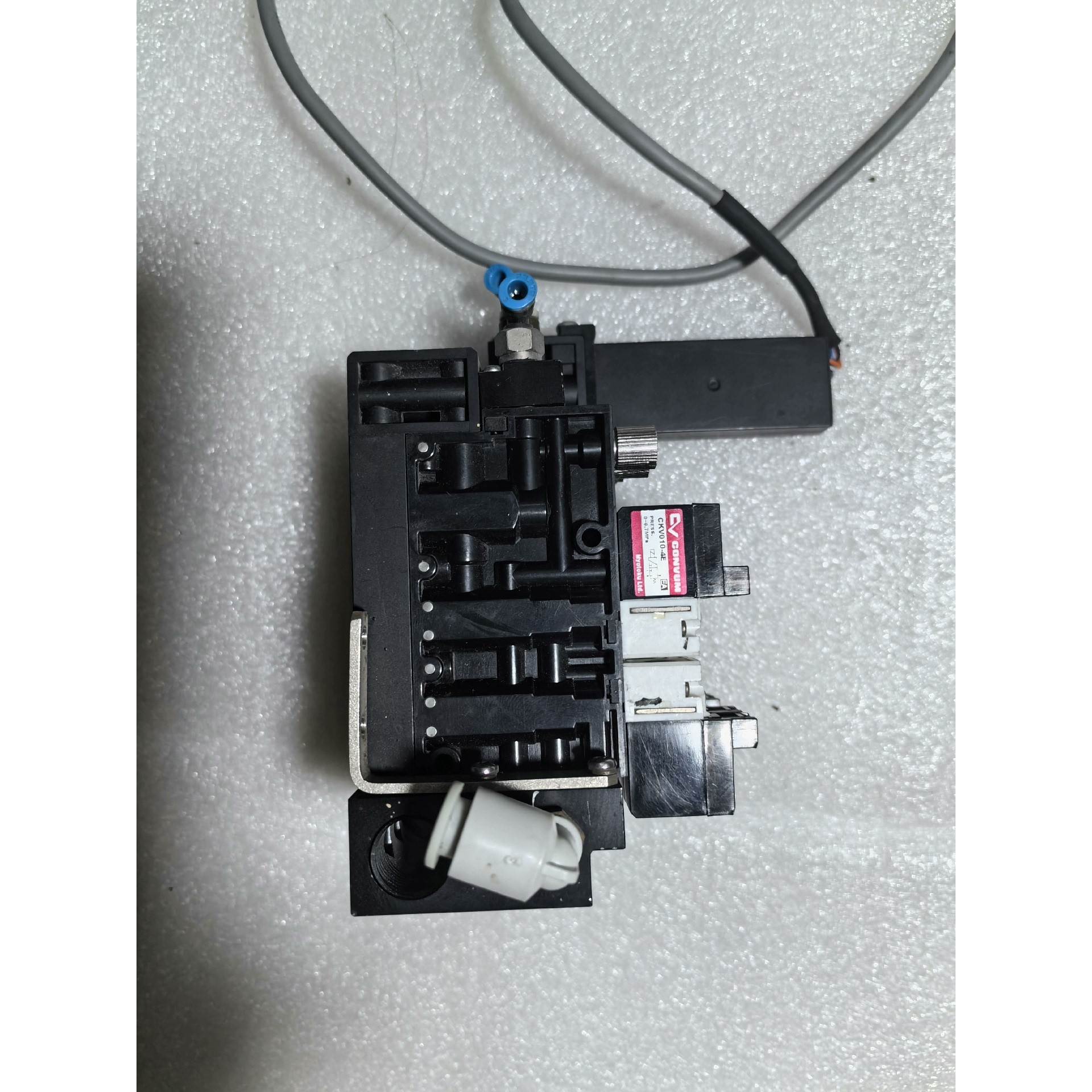 日本CONVUM妙德真空发生器 CKV010-4E