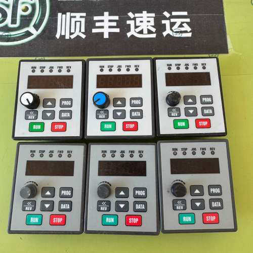 德弗 MB102W  变频器面板