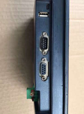 麦克维尔触摸屏一张 MT6070iMQ 拆机，功能包好，实物