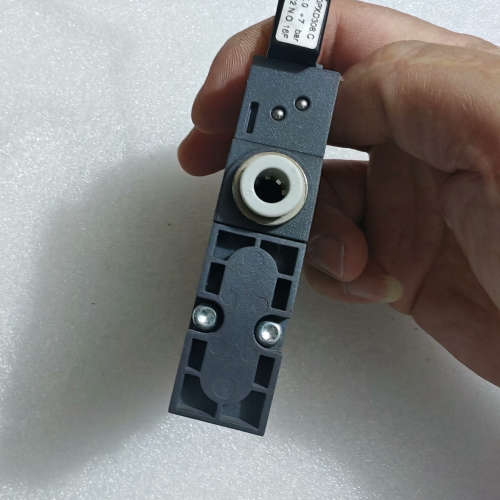 施迈茨真空发生器SCPSB 15 S02 NC SO，压力范