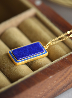 S925纯银镀金镶嵌青金石珐琅彩经文复古宫廷风精致唯美吊坠蓝色