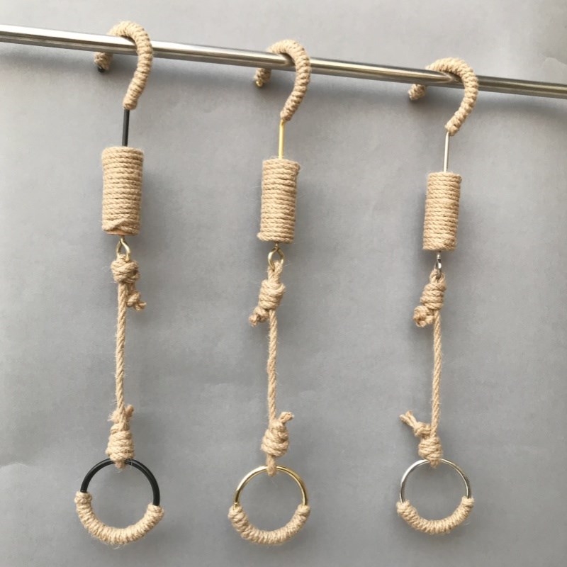 服装店展架挂衣架壁挂墙q上创意覆古挂勾s钩黑色挂钩 麻绳吊环装