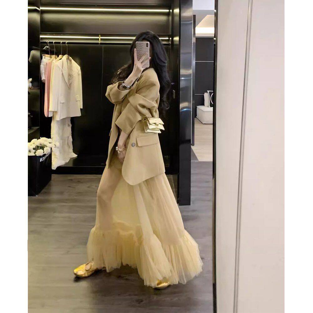 今年流行春装搭配一整套御姐高级感气质西装网纱半身裙两件套装