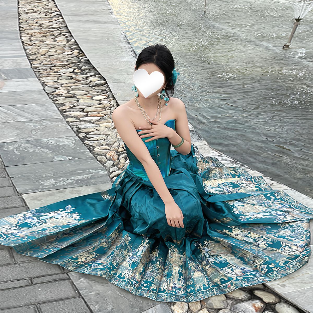 中式马面裙女装套装新款国风改良汉服抹胸上衣半身裙气质两件套