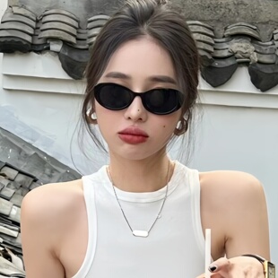 森蓝家复古潮流插心脚墨镜女拍照防紫外线太阳眼镜小 红书推荐