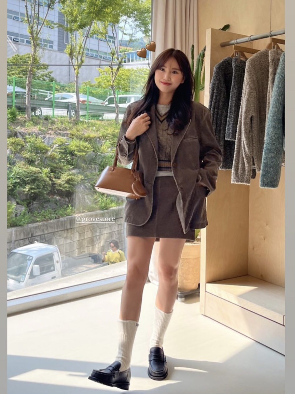 韩国东大门小众GROVE秋冬新款西装灯笼绒高级感复古百搭外套女