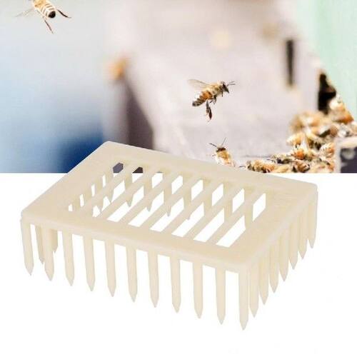 20Pcs Beekeeping Tools Plastic Square Shape Queen Rearing