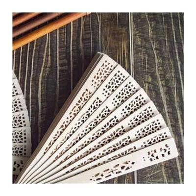 50pcs Personalized Wooden Wedding Favors For Guest Wood Hand