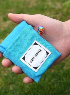 Outdoor moistureproof mat picnic mat pocket picnic cloth