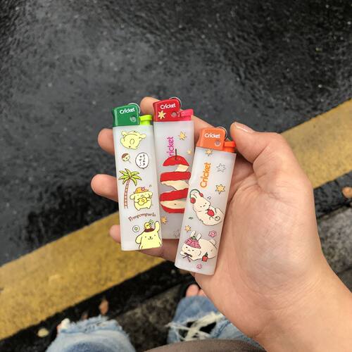 cricket草蜢红苹果卡通打火机磨砂ins防爆明火个性高颜值送礼