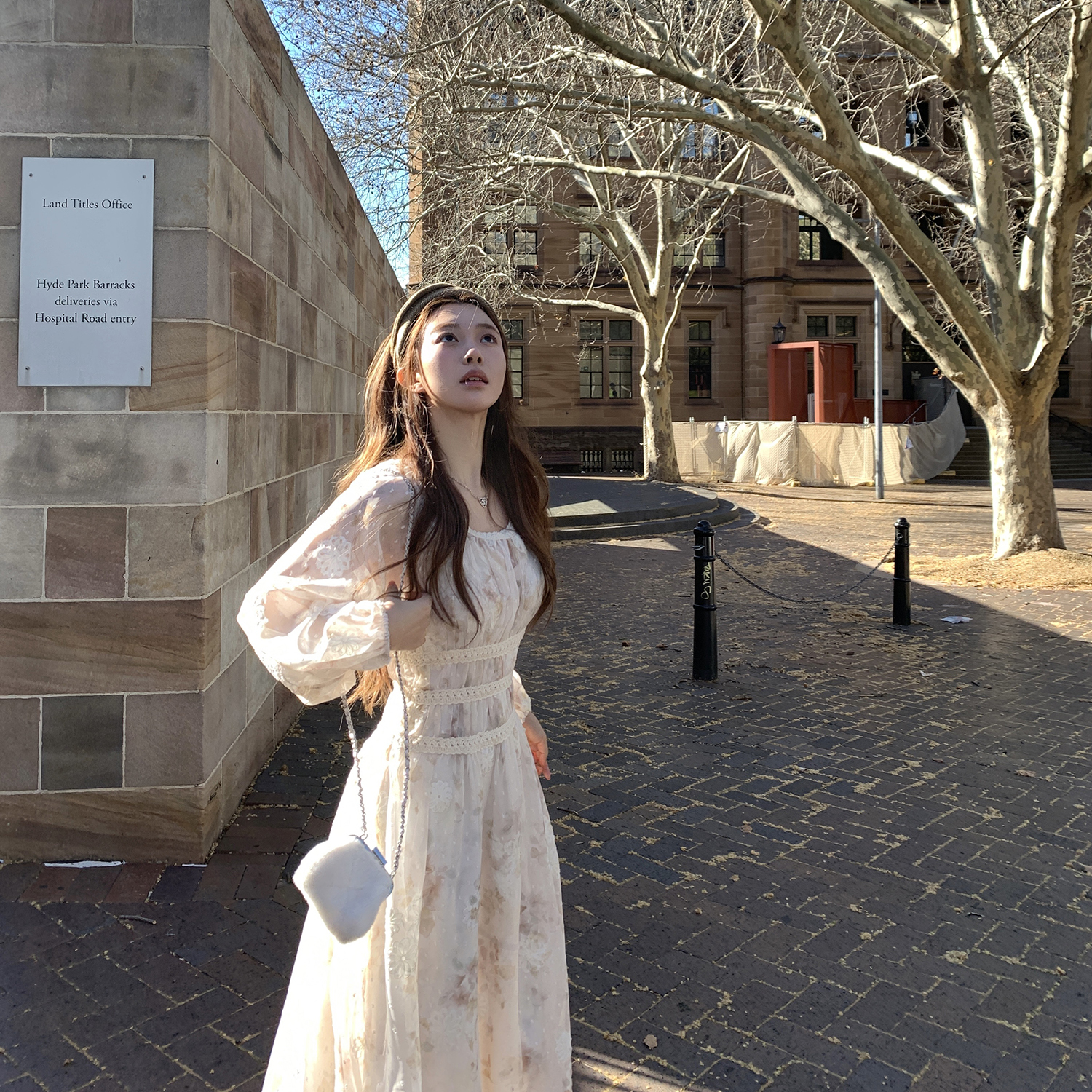 提花面料收腰显瘦长袖连衣裙女