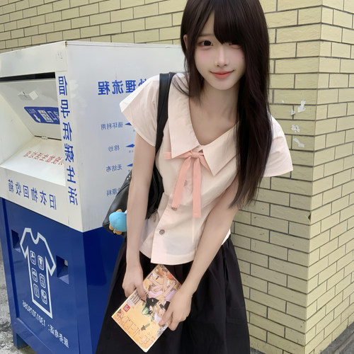 韩系甜美收腰粉色小飞袖衬衫女夏季学院风设计感短款显瘦上衣套装