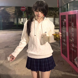 水济中麻花套头毛衣女秋冬季学院风JK外套制服校供感长袖针织上衣